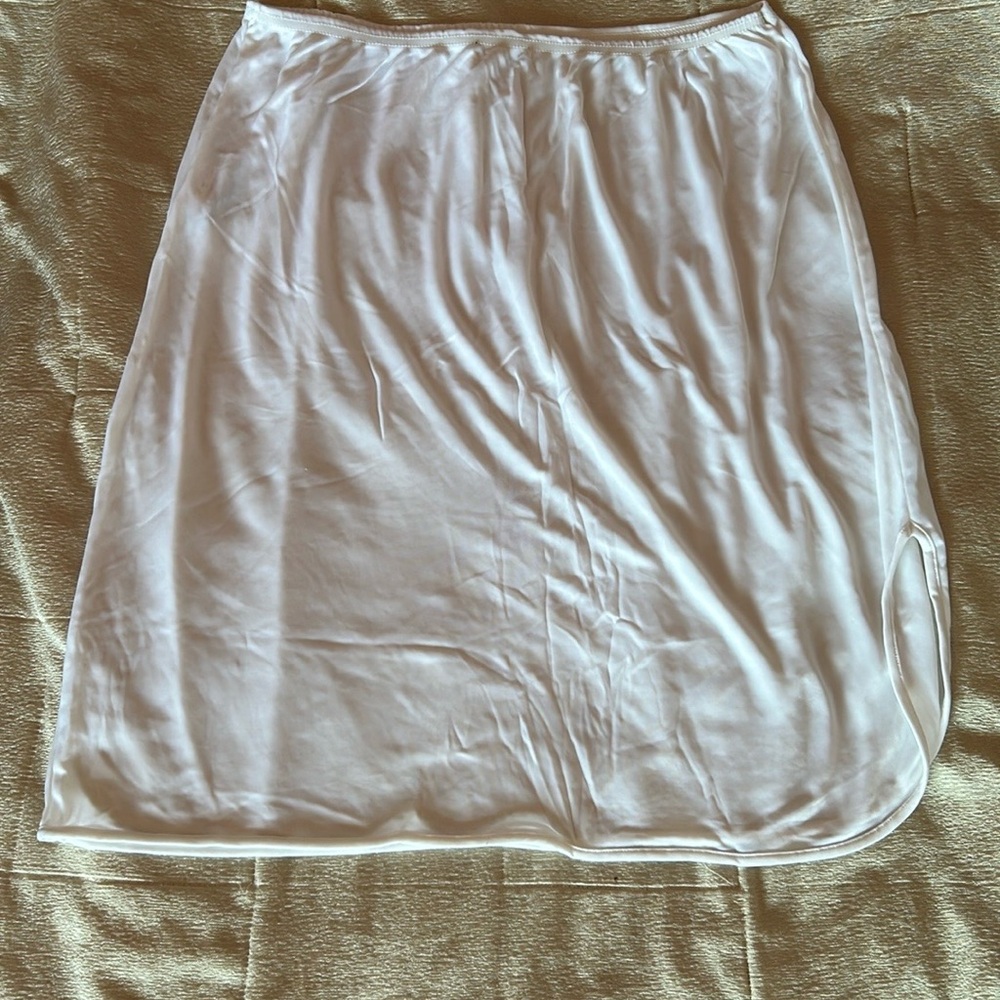 Vintage Skirt Slip